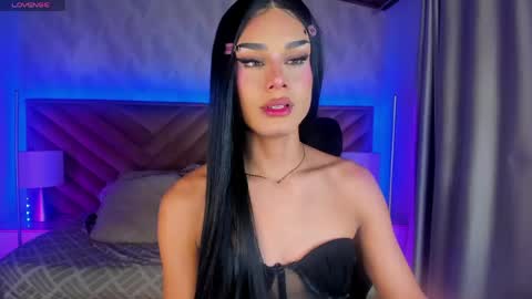 Snapshot of _tiffany_collins chatting on May 2026 07:14:01 AM tiffany online show from May 2026 07:14:01 AM