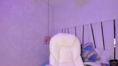 Rousse  online show from January 2025 07:10:02 PM