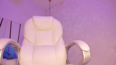 Rousse  online show from January 2025 07:21:01 PM