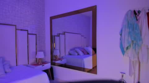 Rousse  online show from September 2025 07:14:01 PM