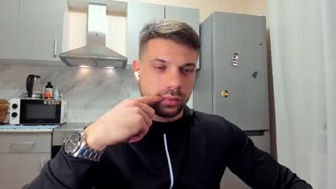 Snapshot of _tonywolf chatting on February 2026 09:29:01 PM Tony Wolf online show from February 2026 09:29:01 PM