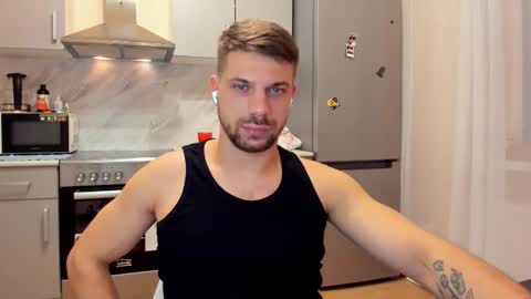 Snapshot of _tonywolf chatting on February 2026 05:51:02 PM Tony Wolf online show from February 2026 05:51:02 PM