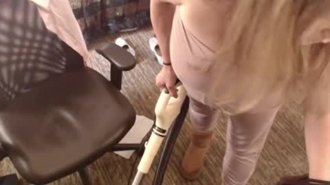 Snapshot of _toofunnysluts_ chatting on October 2025 11:00:02 PM VioletTheDoll online show from October 2025 11:00:02 PM