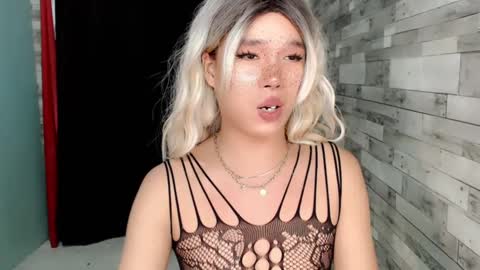 Snapshot of _topdomfucker_ chatting on February 2025 05:21:01 AM Iam Alex online show from February 2025 05:21:01 AM