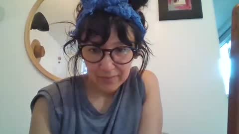 _tutti_frutti_ online show from March 2026 12:01:01 AM