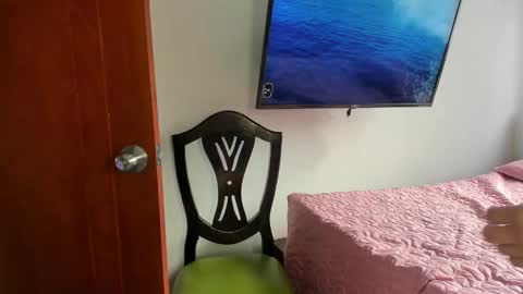 Snapshot of _valentina_69 chatting on December 2025 08:59:02 PM _valentina_69 online show from December 2025 08:59:02 PM