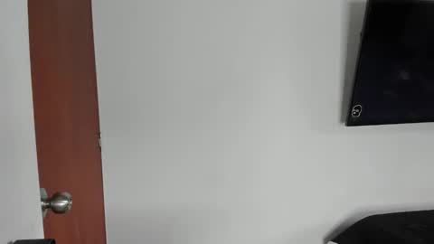 Snapshot of _valentina_69 chatting on January 2026 10:56:01 PM _valentina_69 online show from January 2026 10:56:01 PM