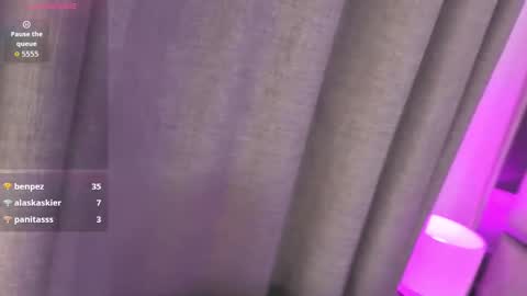 _valeria_saenz_ online show from January 2026 08:31:02 AM