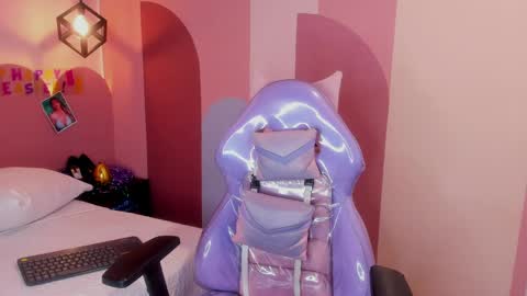 Snapshot of _valeryboobs_ chatting on April 2026 02:33:01 PM _valeryboobs_ online show from April 2026 02:33:01 PM
