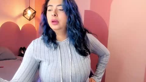 Snapshot of _valeryboobs_ chatting on May 2026 02:01:02 PM _valeryboobs_ online show from May 2026 02:01:02 PM