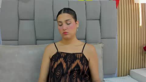 _valerycooper online show from July 2026 12:19:02 PM