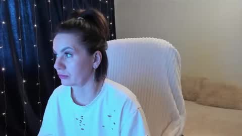 _vallylove online show from March 2025 06:57:01 AM