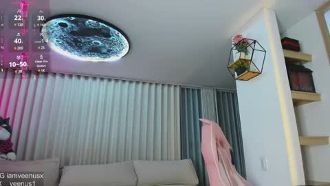 stephany online show from March 2025 12:51:01 AM