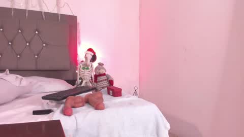 Veronica online show from December 2024 04:50:01 PM