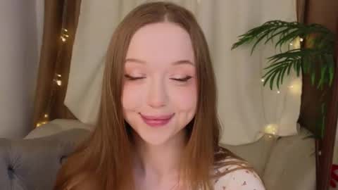 Snapshot of _violet_mills_ chatting on February 2025 11:26:02 PM Violet online show from February 2025 11:26:02 PM