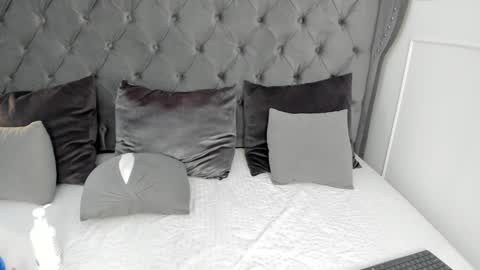 Snapshot of _vix555_ chatting on January 2025 03:33:01 PM Vix online show from January 2025 03:33:01 PM