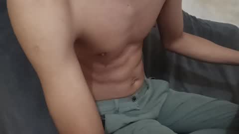 Snapshot of _vov_ chatting on October 2025 12:50:02 PM _vov_ online show from October 2025 12:50:02 PM