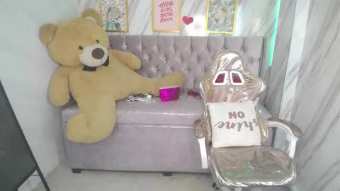 Snapshot of _wendy_b chatting on March 2025 11:16:02 PM wendy online show from March 2025 11:16:02 PM