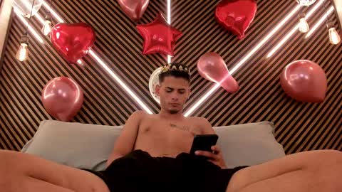 Snapshot of _white_fox_ chatting on February 2025 12:22:02 PM white fox online show from February 2025 12:22:02 PM