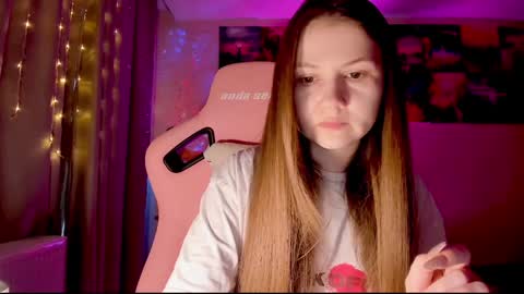 Enni online show from January 2025 08:18:02 AM