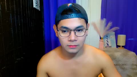 Snapshot of _xxcocksucker chatting on January 2025 03:34:02 AM _xxcocksucker online show from January 2025 03:34:02 AM