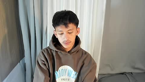 Snapshot of _xxhavefunwithme69_ chatting on May 2026 01:27:01 PM Andrei online show from May 2026 01:27:01 PM