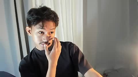 Snapshot of _xxhavefunwithme69_ chatting on May 2026 12:57:02 PM Andrei online show from May 2026 12:57:02 PM