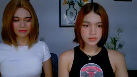 Snapshot of _xxlilly chatting on April 2026 02:33:01 PM _xxlilly online show from April 2026 02:33:01 PM