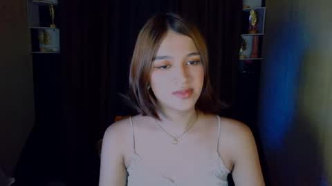 Snapshot of _xxlilly chatting on May 2026 12:05:02 AM _xxlilly online show from May 2026 12:05:02 AM