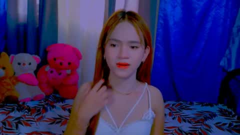 Snapshot of _xxlilly chatting on May 2026 08:10:02 AM _xxlilly online show from May 2026 08:10:02 AM