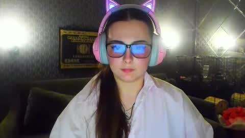 _your__pleasure_ online show from November 2025 03:27:02 AM