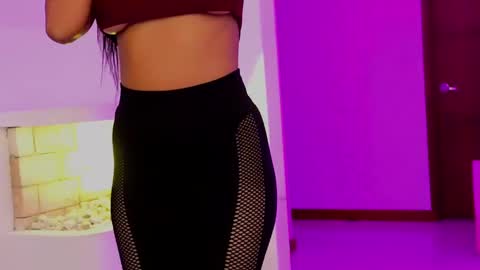 Snapshot of _your_little_nut chatting on January 2025 12:31:01 PM Macca and Ana online show from January 2025 12:31:01 PM