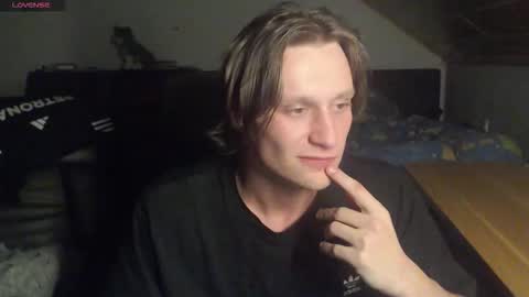 Snapshot of _yourcuteboy_ chatting on October 2025 10:39:01 PM _yourcuteboy_ online show from October 2025 10:39:01 PM