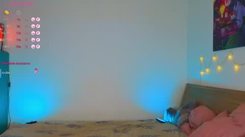 LITTLE FOX online show from May 2026 10:48:01 PM