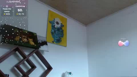 Zoe  online show from December 2025 06:56:02 PM