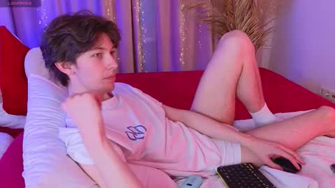 Denis online show from November 2025 01:15:02 PM