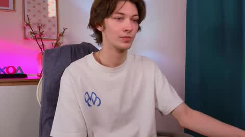 Denis online show from February 2026 01:08:02 PM