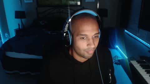 a4orce online show from November 2025 01:55:01 AM