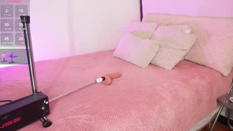 Alexandra  online show from September 2025 09:31:01 AM