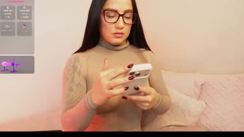Alexandra  online show from July 2026 09:48:02 AM