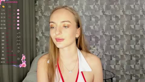 Adelina online show from February 2025 05:07:01 PM