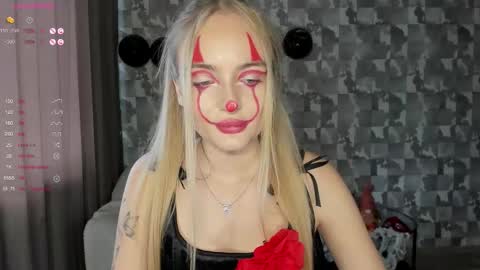 Adelina online show from October 2025 11:17:01 AM