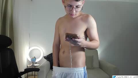 Snapshot of a_lejandro08 chatting on July 2026 12:28:01 AM a_lejandro08 online show from July 2026 12:28:01 AM