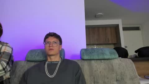 Snapshot of a_sexy_couple__ chatting on December 2024 02:33:01 PM A Sexy Couple online show from December 2024 02:33:01 PM