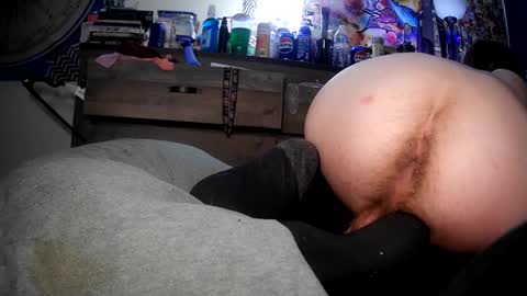 Snapshot of a_twinkie chatting on October 2025 03:17:02 AM Chris online show from October 2025 03:17:02 AM