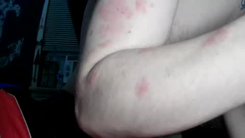 Snapshot of a_twinkie chatting on October 2025 01:17:01 AM Chris online show from October 2025 01:17:01 AM