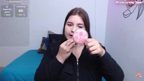 Snapshot of aabby_lee chatting on January 2025 06:25:01 PM Abby Lee online show from January 2025 06:25:01 PM