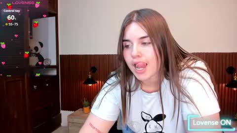 Snapshot of aabby_lee chatting on September 2025 08:52:02 PM Abby Lee online show from September 2025 08:52:02 PM