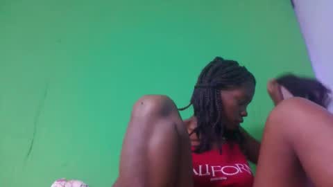 aadienne online show from May 2026 11:39:02 AM