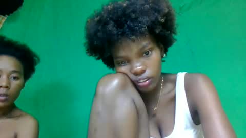 aadienne online show from May 2026 08:03:02 PM